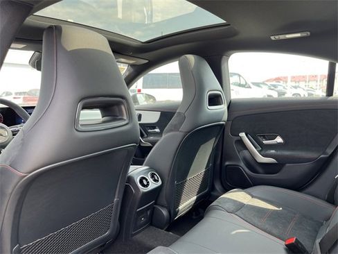 Certified 2025 Mercedes-Benz CLA 250 4MATIC image 33