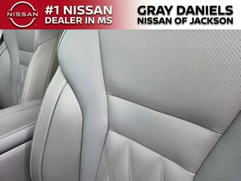 New 2026 Nissan Rogue Platinum w/ Platinum Premium Package image 13