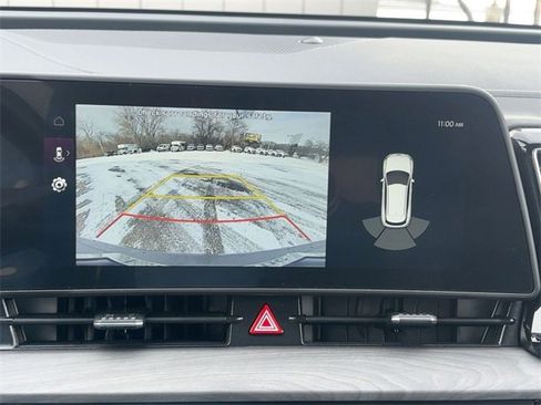Used 2025 Kia Sportage X-Line w/ Premium Package image 23