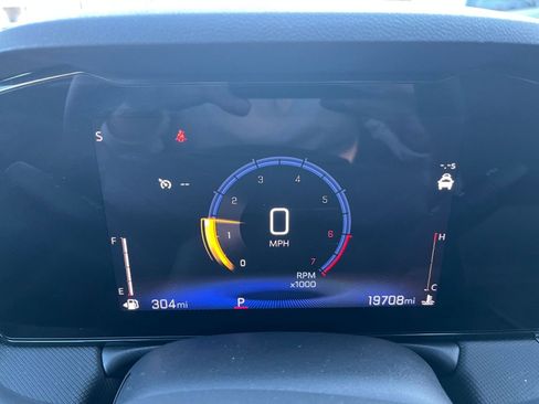 Used 2025 Chevrolet TrailBlazer LT image 34