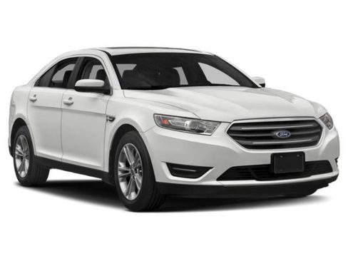Used 2019 Ford Taurus SEL w/ Equipment Group 201A image 6
