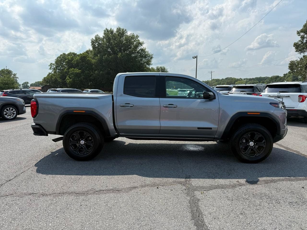 Used 2023 GMC Canyon Elevation w/ Elevation Premium Package RWD image 8