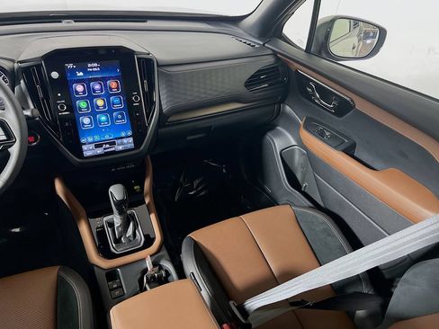 Certified 2025 Subaru Forester Touring w/ Popular Package - Touring AWD/4WD image 18