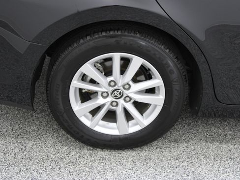 Used 2025 Toyota Camry LE FWD image 6