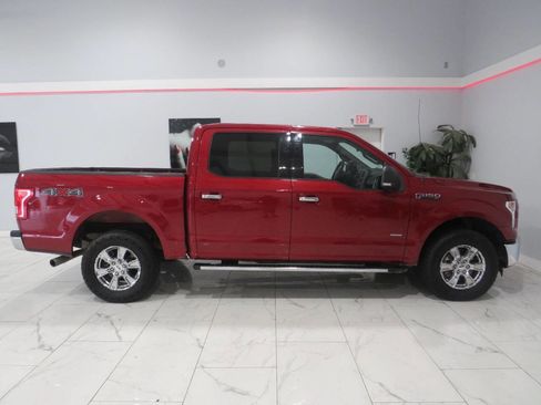 Used 2015 Ford F150 XLT w/ Equipment Group 301A Mid AWD/4WD image 2