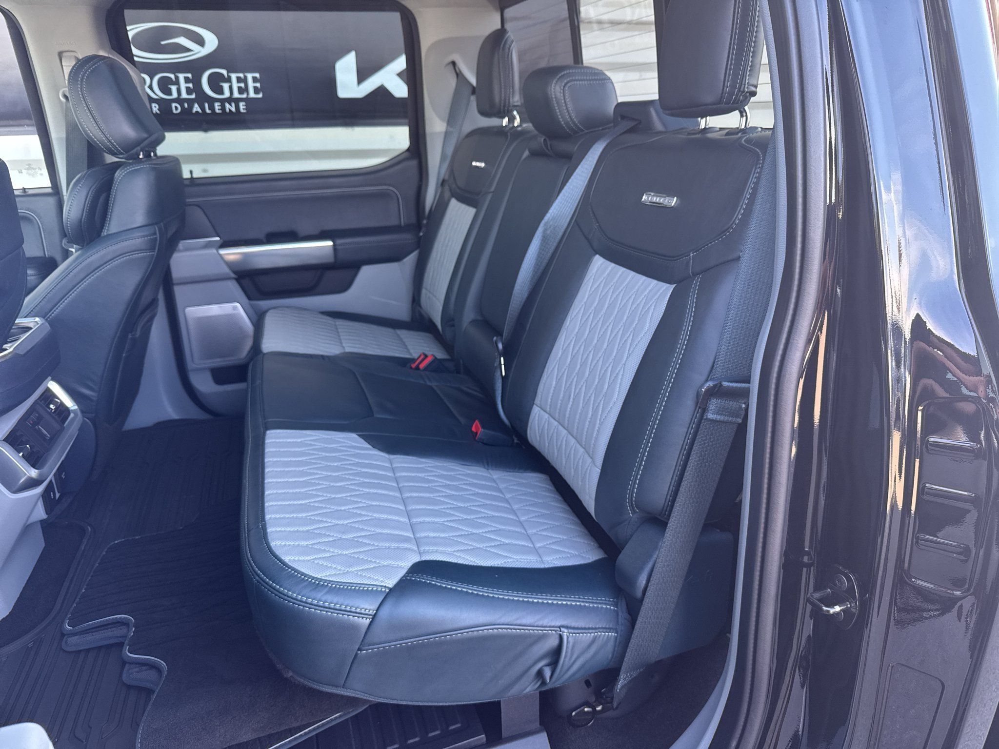Used 2022 Ford F150 Limited AWD/4WD image 13