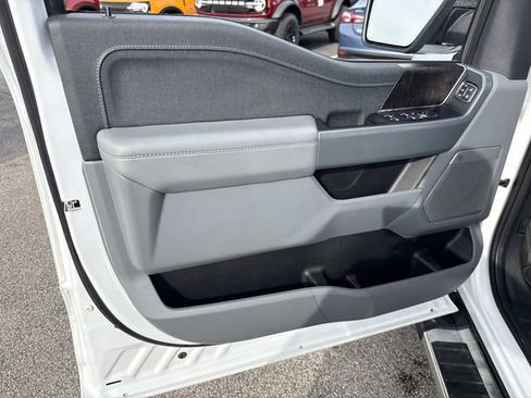 Used 2023 Ford F150 Lariat AWD/4WD image 20