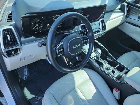 Used 2023 Kia Sorento SX AWD/4WD image 23