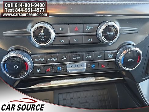 Used 2025 Ford F150 Lariat w/ Equipment Group 501A Mid image 27