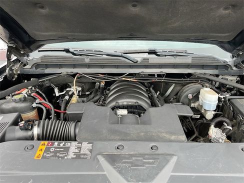 Used 2018 Chevrolet Silverado 1500 LTZ Z71 w/ LTZ Plus Package image 29