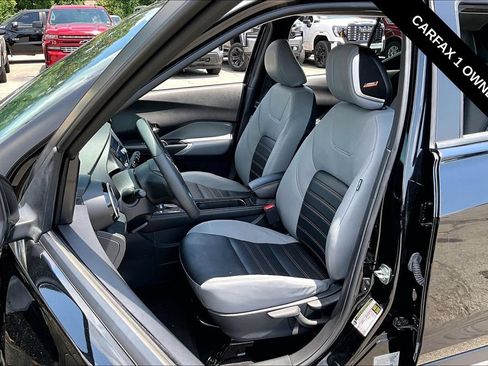 Used 2023 Nissan Kicks SR w/ SR Premium Package FWD image 21