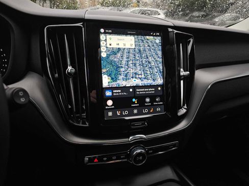 Certified 2025 Volvo XC60 B5 Core w/ Protection Package Premier image 28