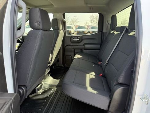 Used 2025 GMC Sierra 1500 Pro w/ Pro Value Package image 28