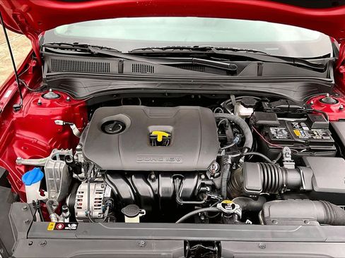 Certified 2024 Kia Forte LXS FWD image 30