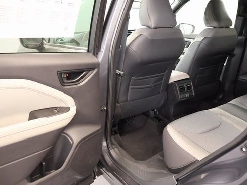New 2026 Subaru Forester Premium AWD/4WD image 31