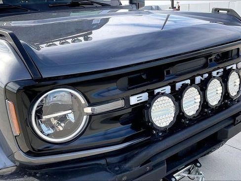 Used 2023 Ford Bronco Outer Banks image 33