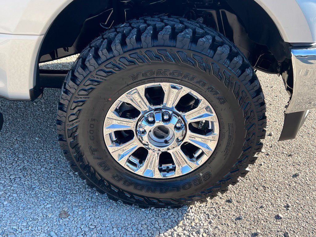 Used 2019 Ford F250 XLT w/ XLT Premium Package AWD/4WD image 10