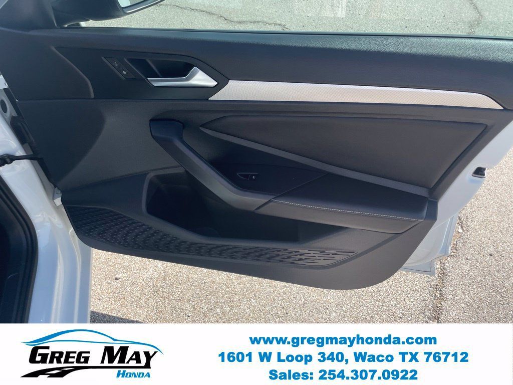 Used 2024 Volkswagen Jetta S FWD image 24