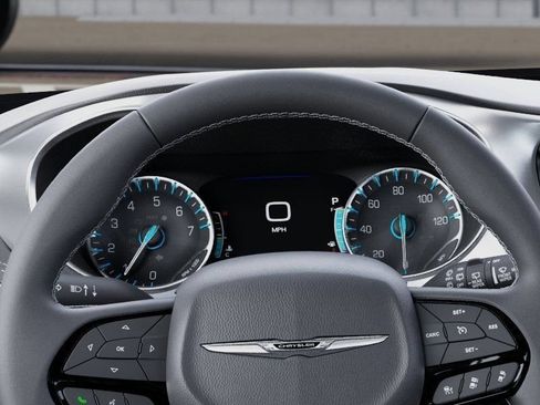 New 2026 Chrysler Pacifica Limited w/ S Appearance Package FWD image 17