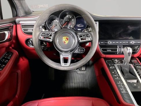 Used 2021 Porsche Macan GTS AWD/4WD image 8