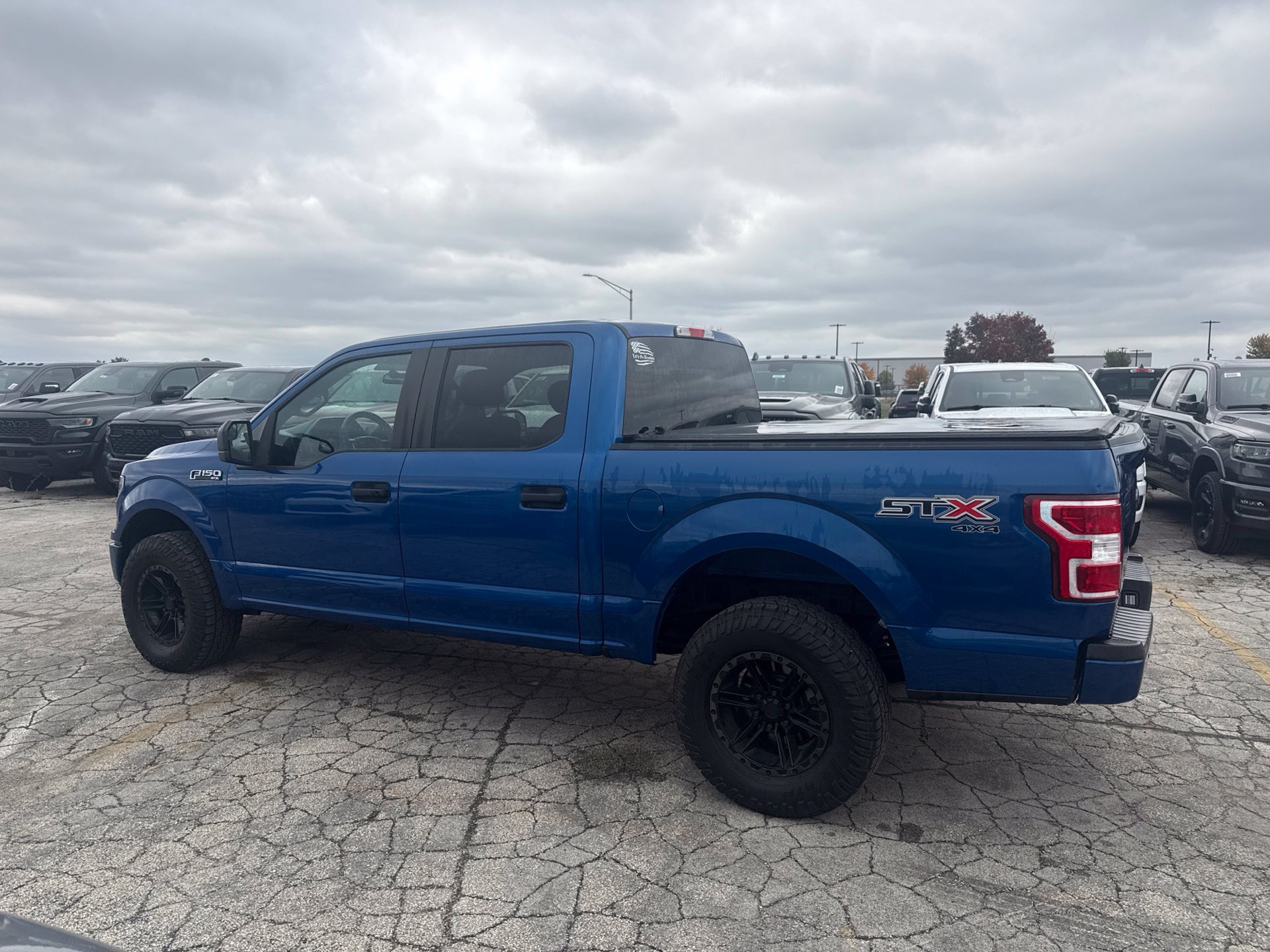 Used 2018 Ford F150 XL w/ Equipment Group 101A Mid AWD/4WD image 9