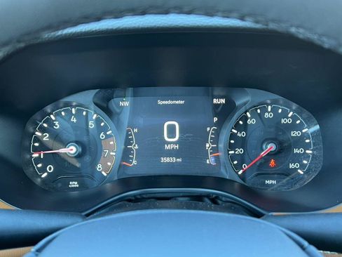 Used 2025 Jeep Compass Limited AWD/4WD image 16