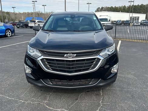 Used 2020 Chevrolet Equinox LS w/ LPO, Floor Liner Package image 3