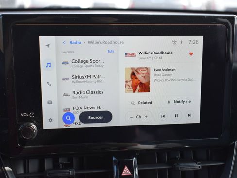 Used 2023 Toyota Corolla Cross AWD Hybrid w/ Moonroof Package image 26