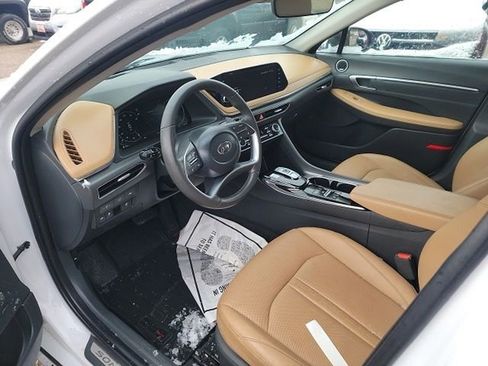 Used 2023 Hyundai Sonata Limited image 8