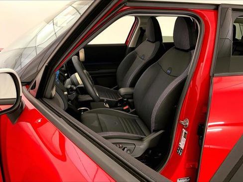 Certified 2025 MINI Cooper Countryman S w/ Comfort Package Max image 13