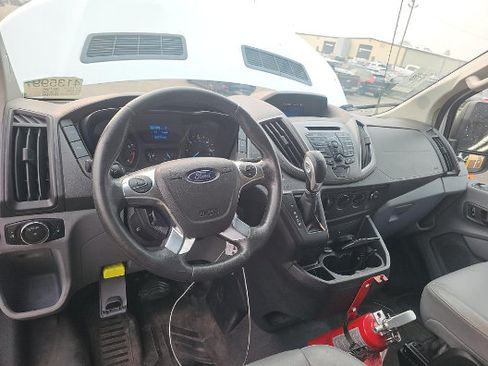 Used 2016 Ford Transit 350 XL RWD image 10