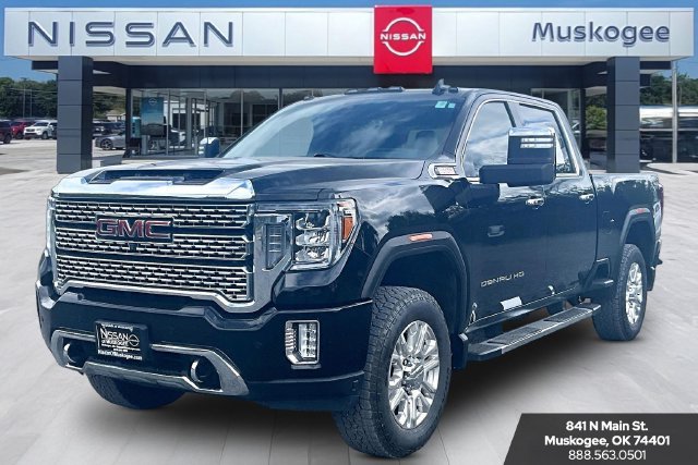 Used 2023 GMC Sierra 2500 Denali w/ Denali Ultimate Package AWD/4WD image 3