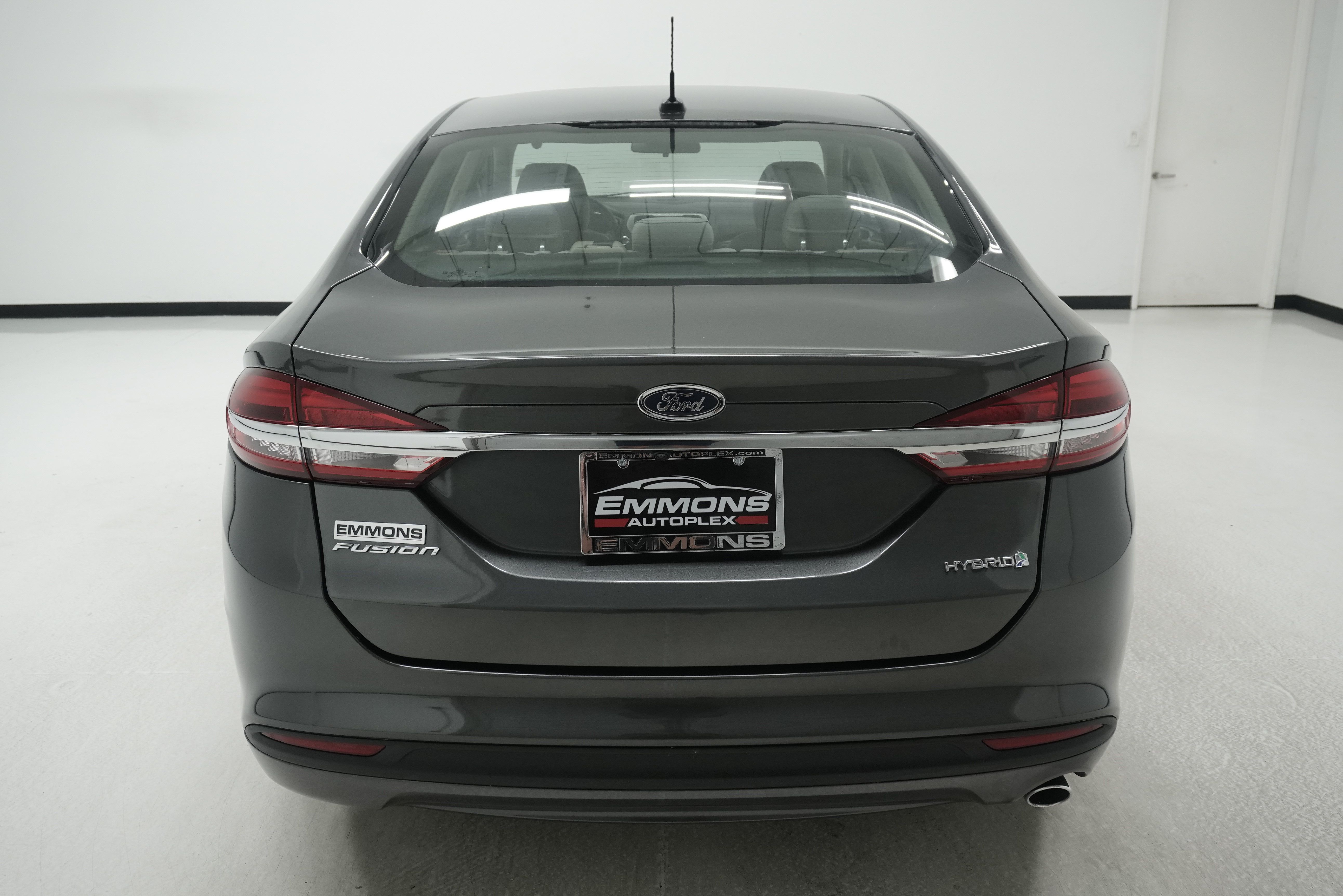 Used 2018 Ford Fusion S FWD image 5