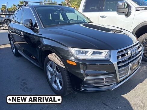 Used 2018 Audi Q5 2.0T Premium Plus w/ Premium Plus Package AWD/4WD image 1