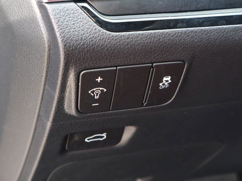 Used 2025 Kia K5 GT-Line w/ GT-Line Premium Package image 22