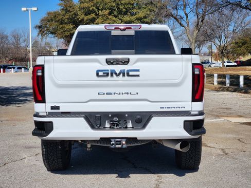 Certified 2024 GMC Sierra 3500 Denali Ultimate image 33