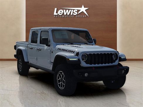 New 2025 Jeep Gladiator Rubicon image 2