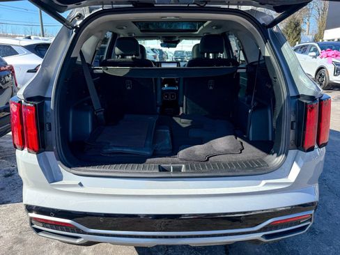 Certified 2022 Kia Sorento SX image 39