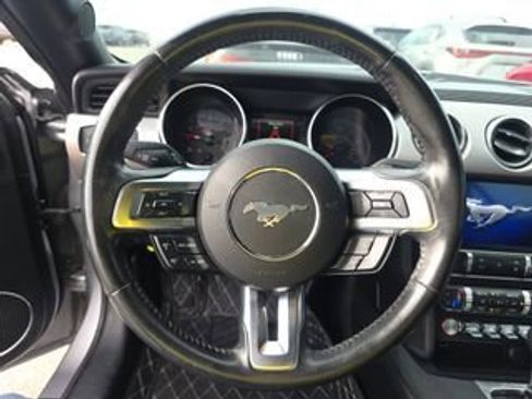 Used 2022 Ford Mustang Premium RWD image 10