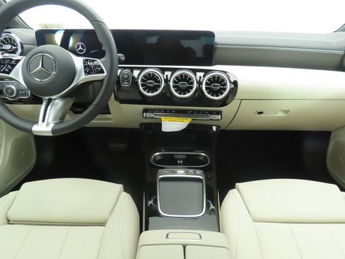 Certified 2025 Mercedes-Benz CLA 250 CLA 250 image 13