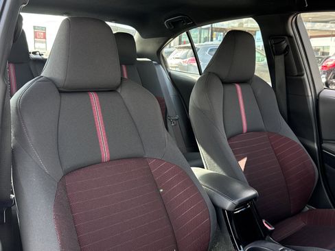 Used 2024 Toyota Corolla SE image 26