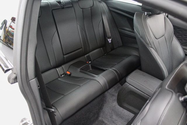 Used 2024 BMW 230i xDrive Coupe w/ Convenience Package AWD/4WD image 17