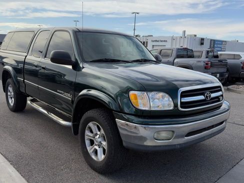 Used 2001 Toyota Tundra Limited AWD/4WD image 4