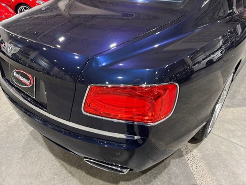 Used 2015 Bentley Flying Spur W12 image 47