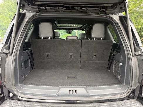 Used 2023 Ford Expedition Limited AWD/4WD image 22