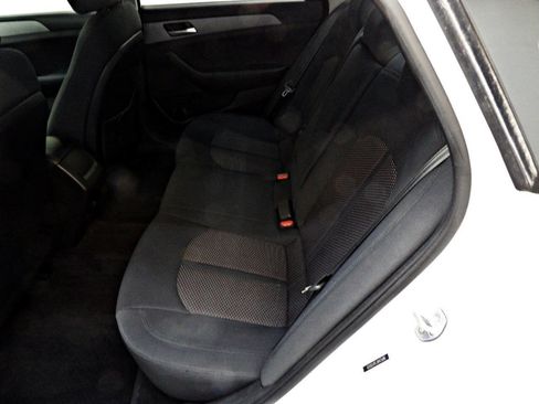 Used 2018 Hyundai Sonata SE image 10