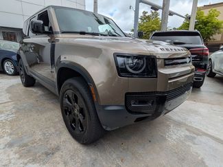 Used 2025 Land Rover Defender 110 S video 3