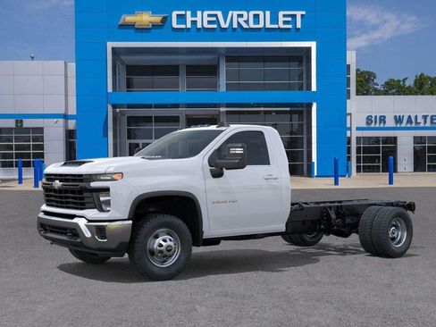 New 2025 Chevrolet Silverado 3500 W/T w/ WT Convenience Package image 2