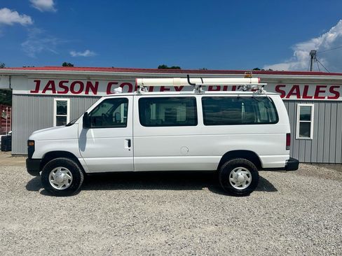 Used 2012 Ford E-350 and Econoline 350 Super Duty w/ Insulation Pkg RWD image 1