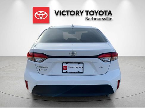 Used 2024 Toyota Corolla LE image 7
